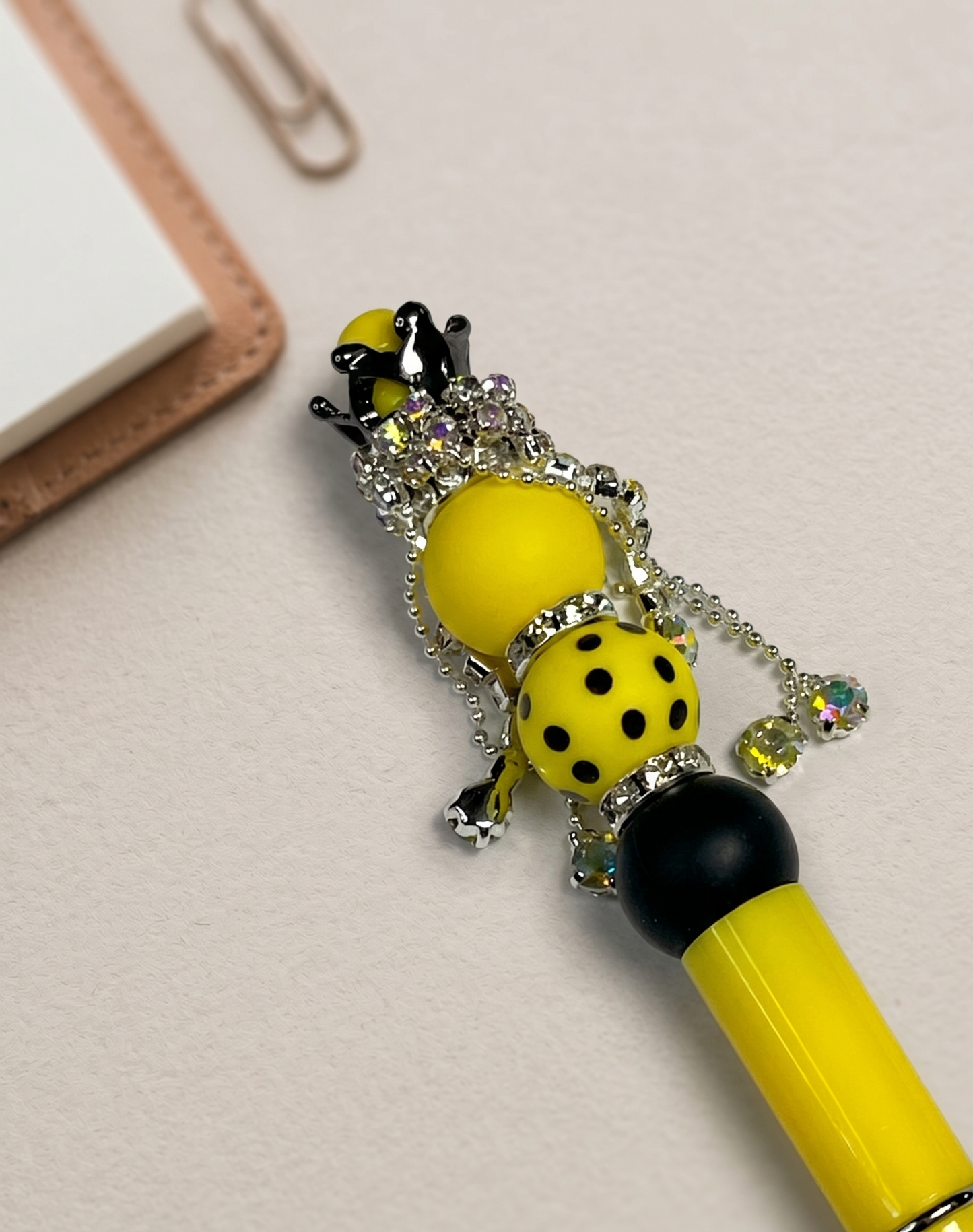 Bumble Dee Bee Beaded Pen | Handmade Bee Pen | Cute Planner Pen | Gift