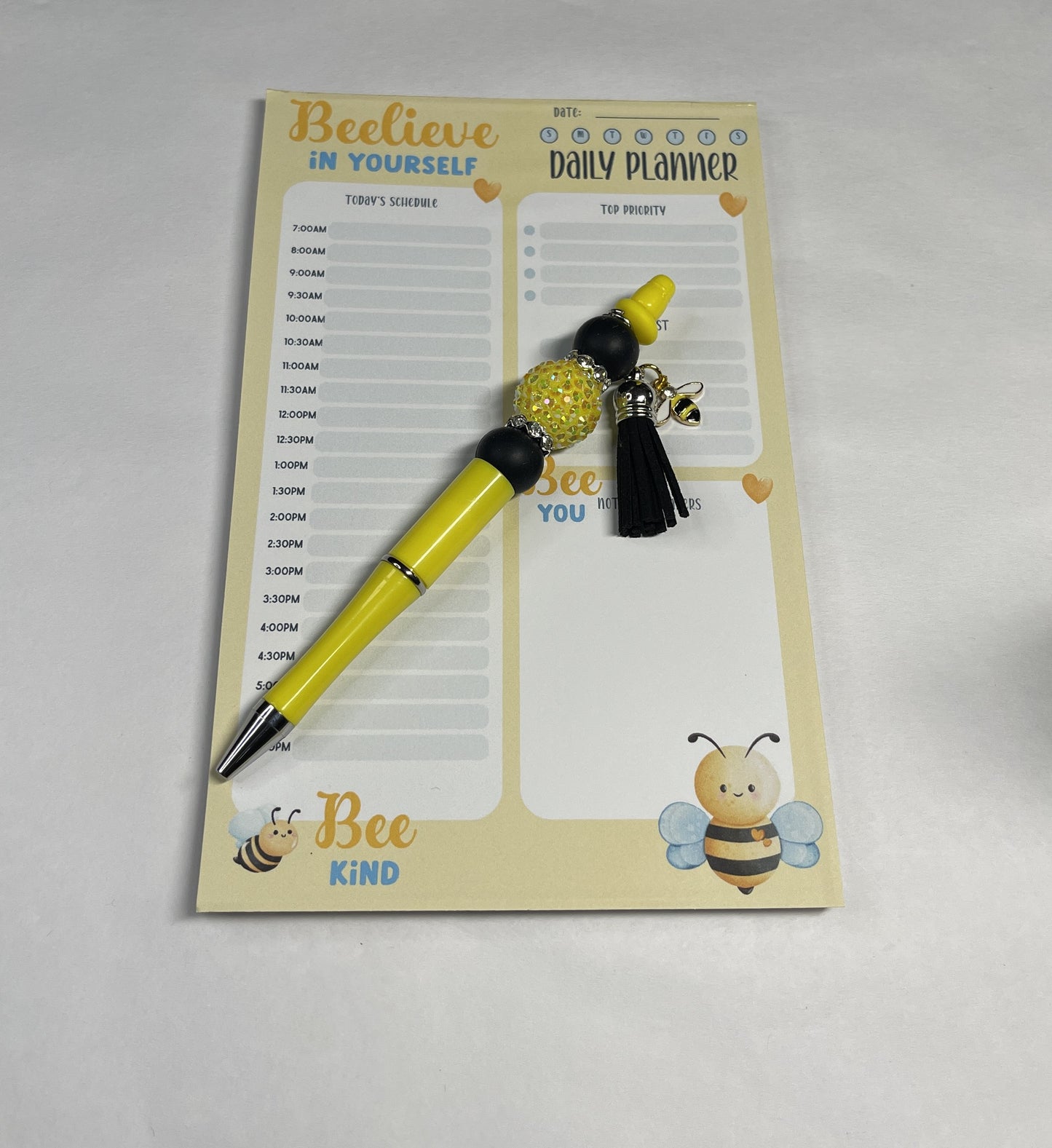 Bumble Dee Bee Beaded Pen | Handmade Bee Pen | Cute Planner Pen | Gift