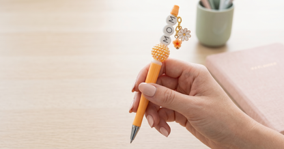 Petals & Plans Beaded Pen – Orange Mom Charm Pen