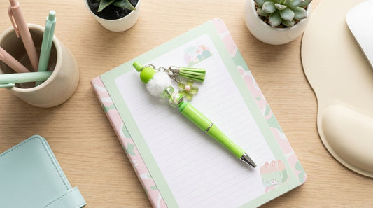 Petals & Plans Beaded Pen – Green Floral Charm Pen